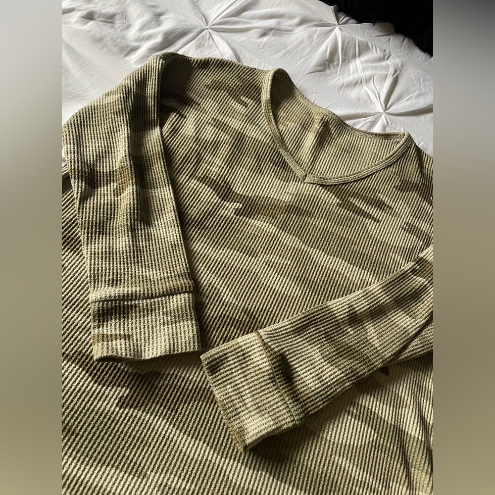 Camo long sleeve top